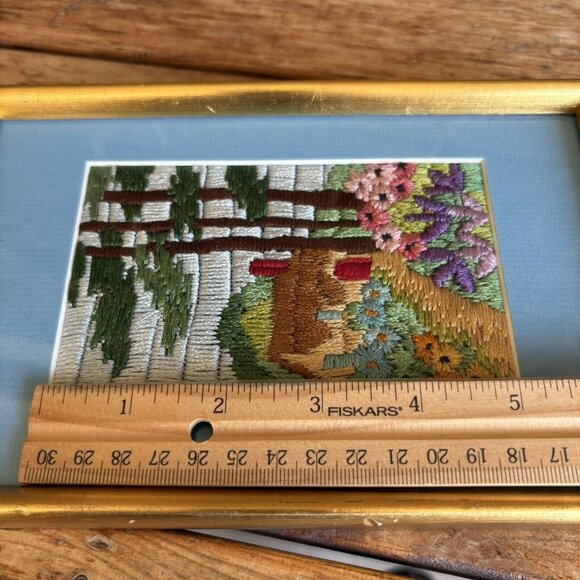 Vintage Silk Long stitch Needlepoint Framed Artwork Measurements In Photos - Picture 11 of 12
